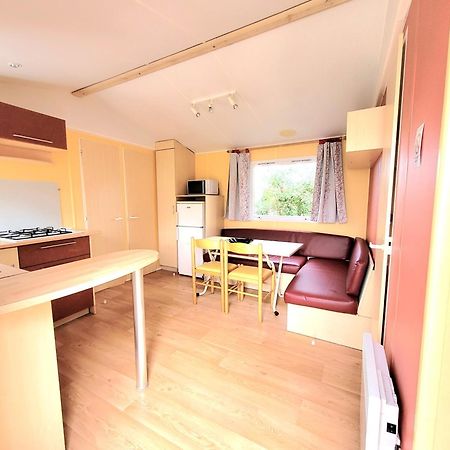 Camping Les 2 Salamandres Arces-sur-Gironde エクステリア 写真