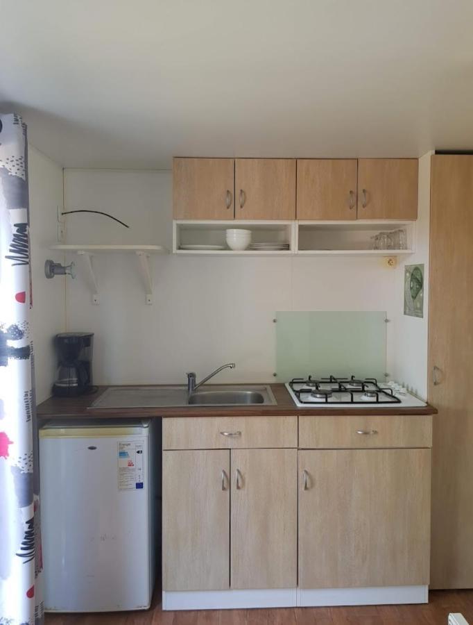 Camping Les 2 Salamandres Arces-sur-Gironde エクステリア 写真
