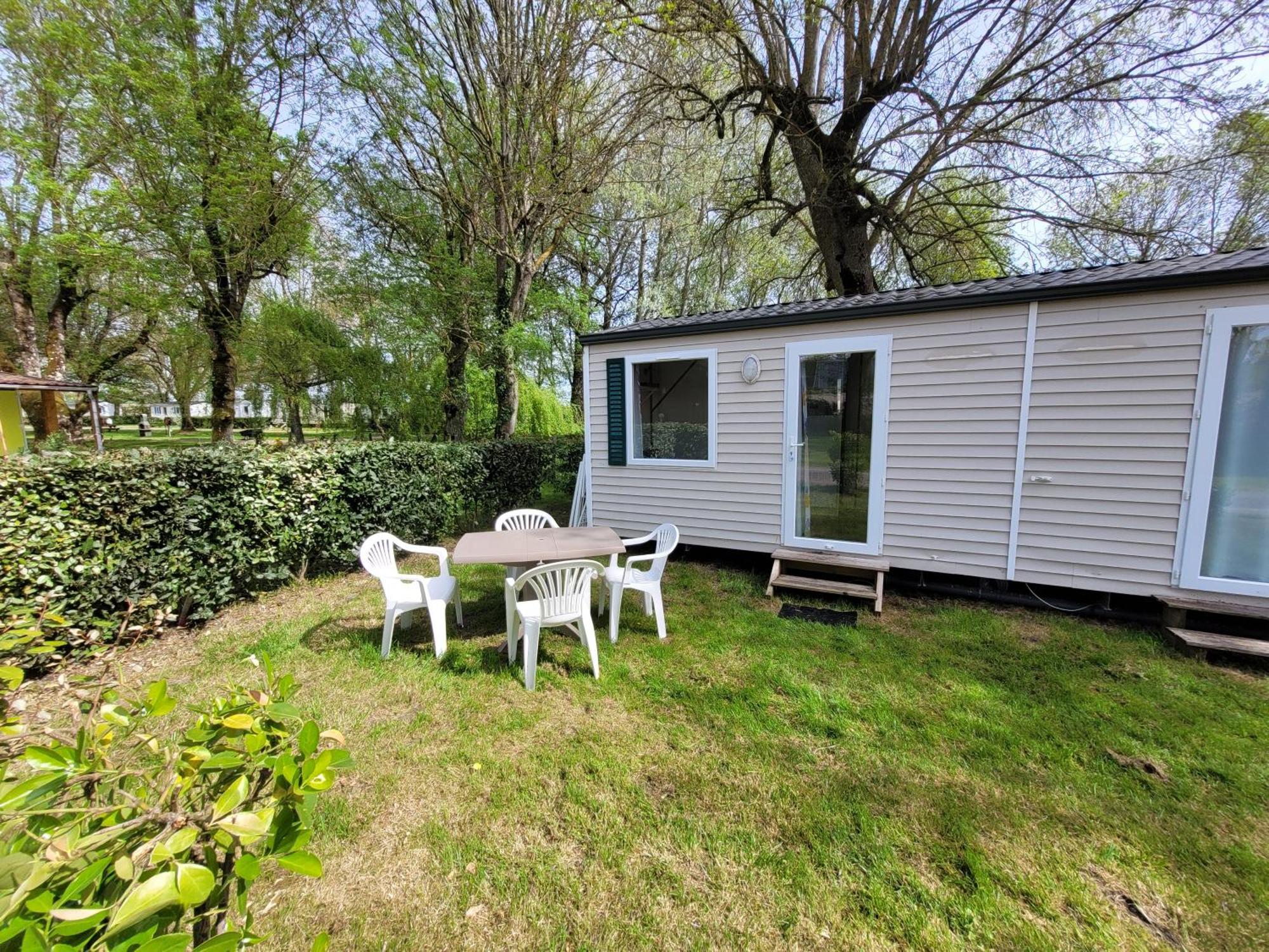 Camping Les 2 Salamandres Arces-sur-Gironde エクステリア 写真